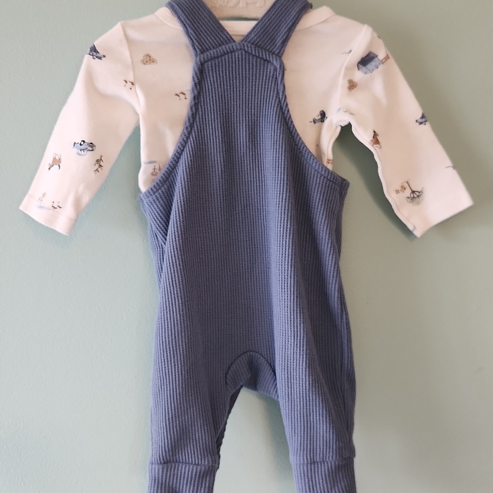 Carter’s Blue Romper Set - Picture 3 of 12